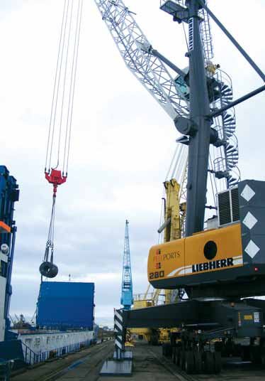 Liebherr crane halves discharge times at Port of Liverpool